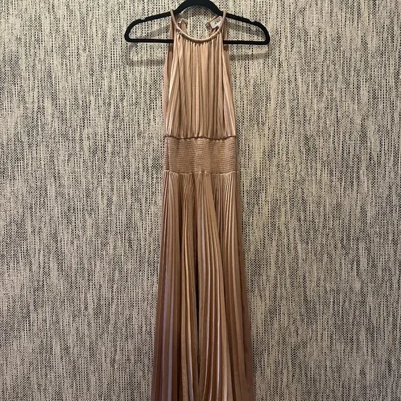 Champagne colored ALC silk cocktail dress - Picture 1 of 2